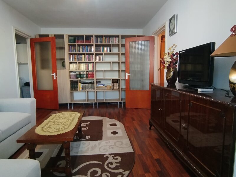 Basarabia, Baia de Arama, metrou Costin Georgian.